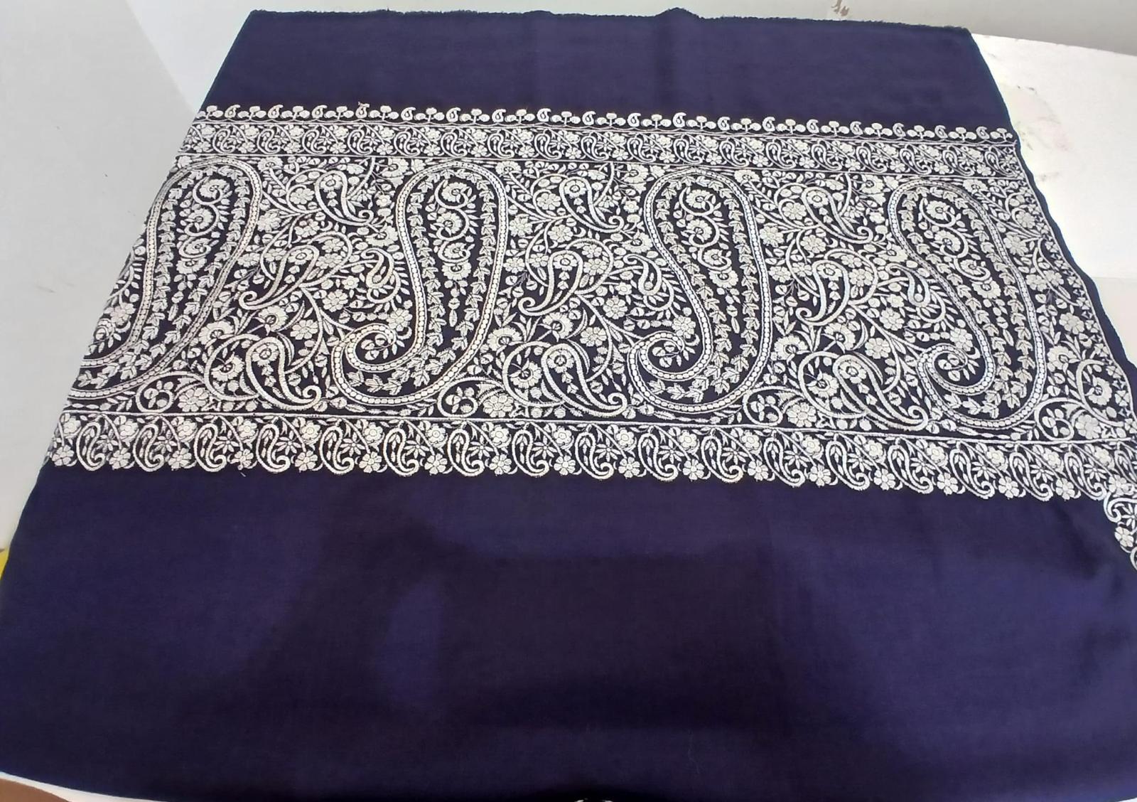 Black & Ivory Paisley Kashmiri Shawl