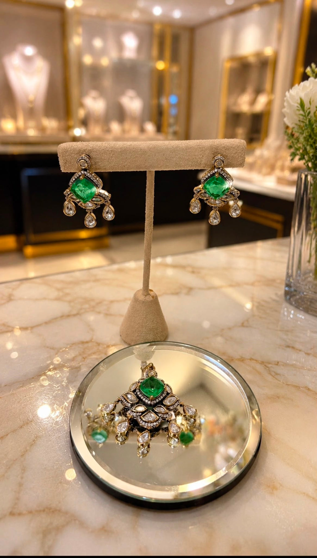 Emerald Green Kundan Style Drop Earrings with Maang Tikka