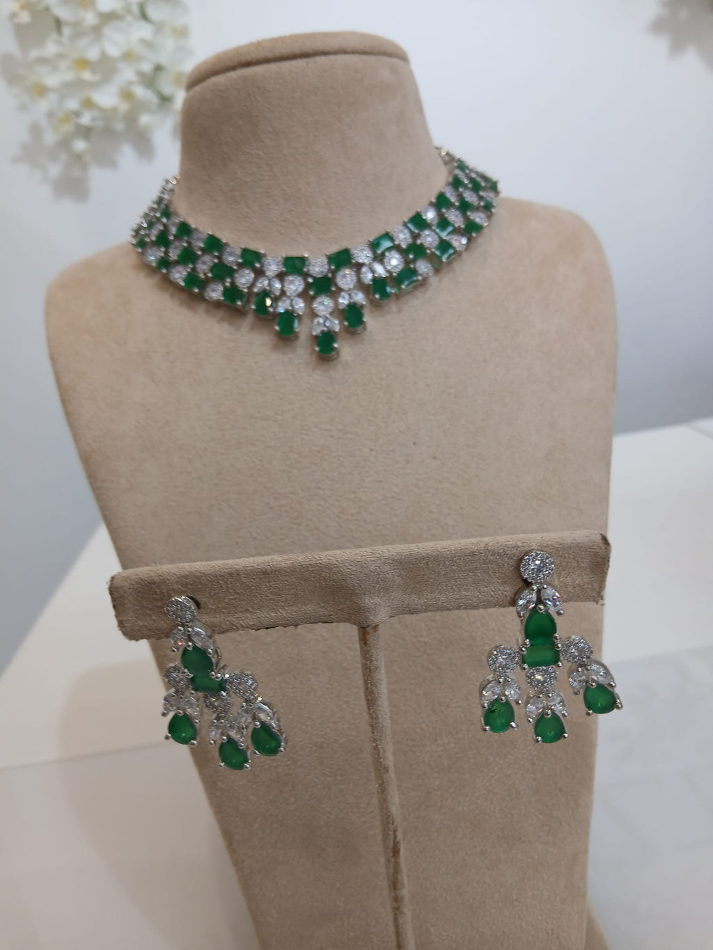 Emerald Silver Choker Set with Matching Drop Earrings