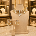 Gold finish-Mother of pearls Choker