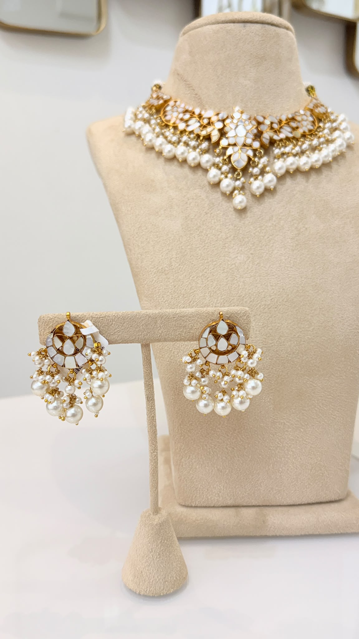 Gold-Tone Floral Kundan Choker Set with Pearl Cluster Earrings