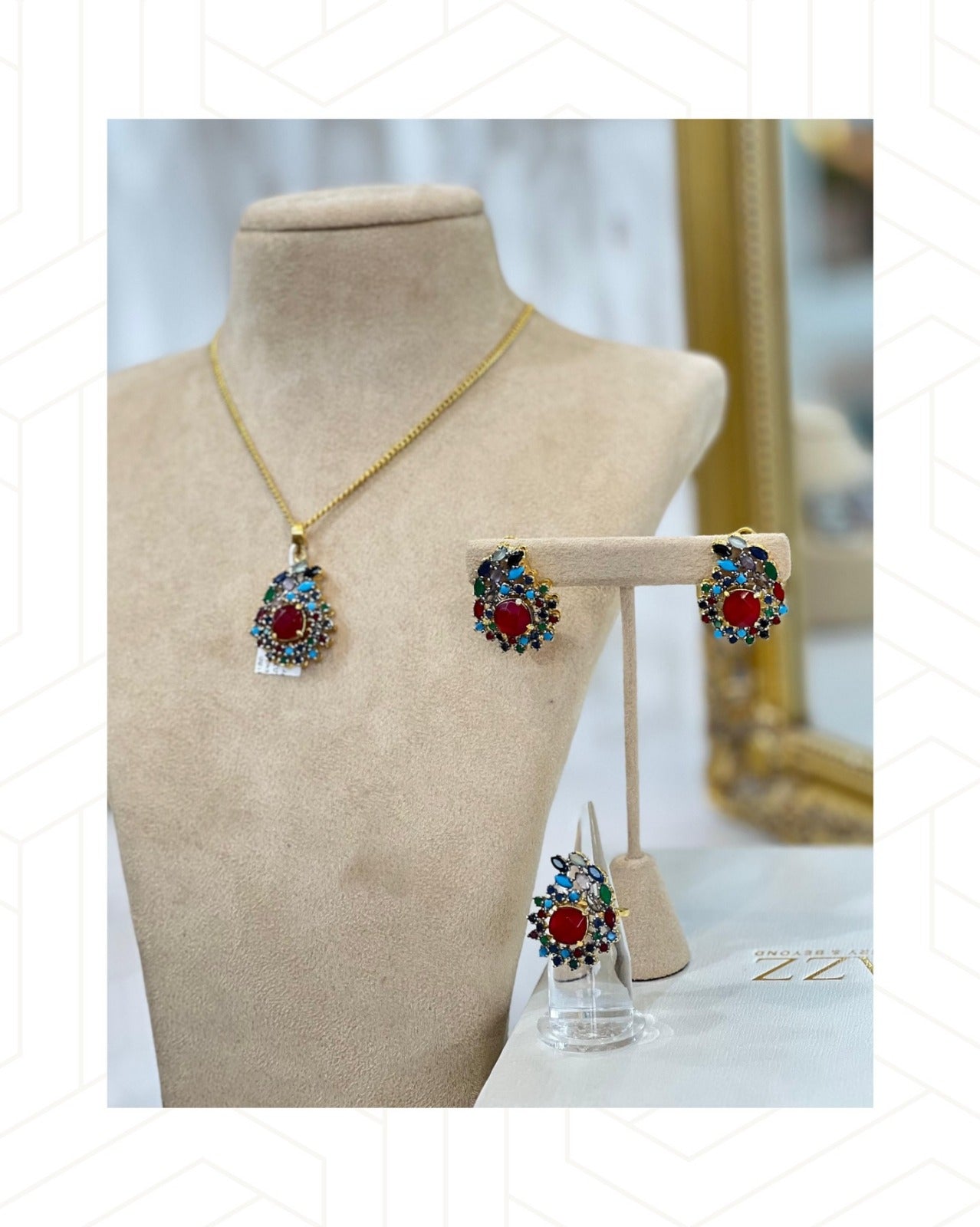Multi-Stone Heritage Pendant Set