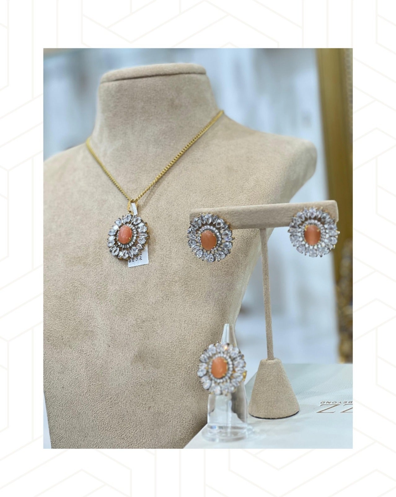 Radiant Peach Floral Pendant Set
