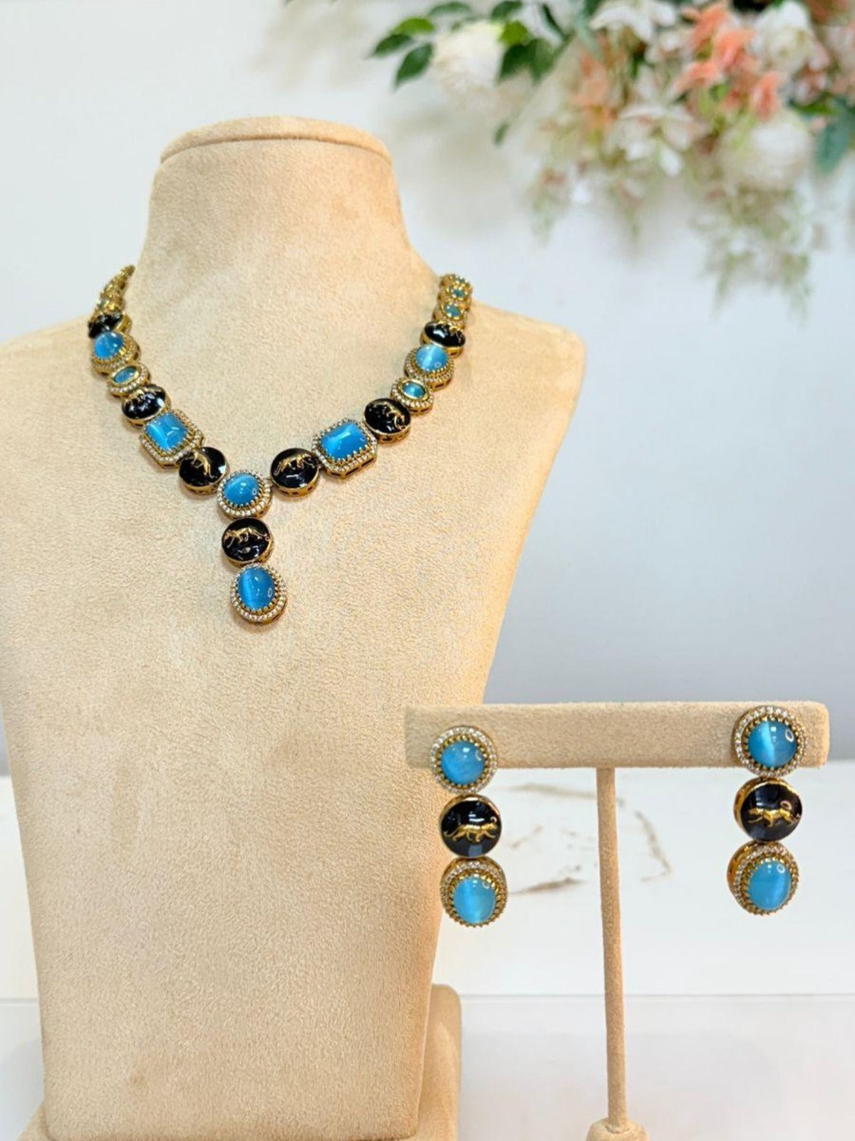 Blue & Black Panther Statement Set