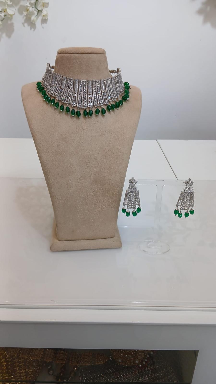 Emerald Drop Choker Necklace Set