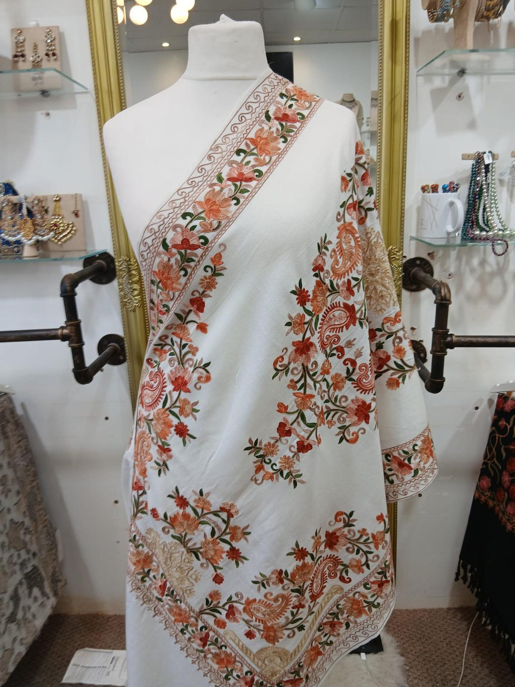 Pearl Blush Kashmiri Embroidered Floral Shawl Wrap