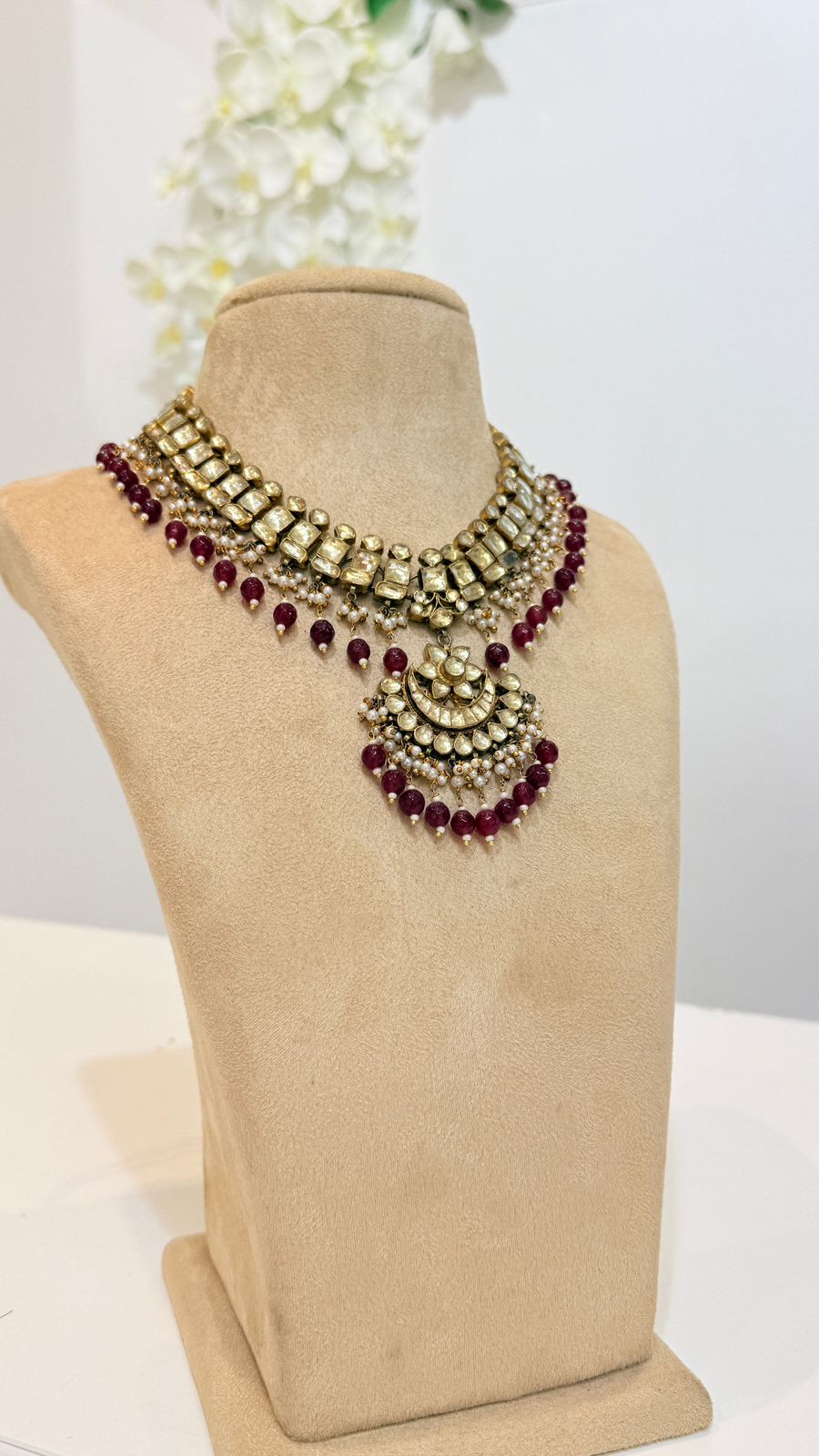 Maroon Bead Antique Gold Kundan Choker Set with Jhumka Earrings