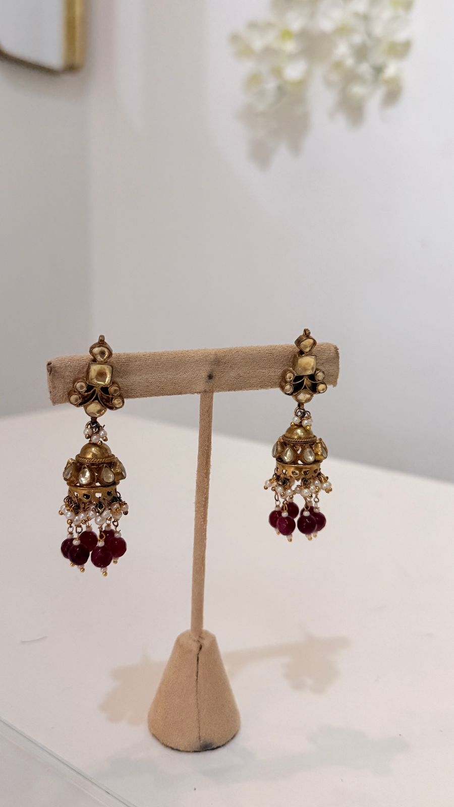 Maroon Bead Antique Gold Kundan Choker Set with Jhumka Earrings