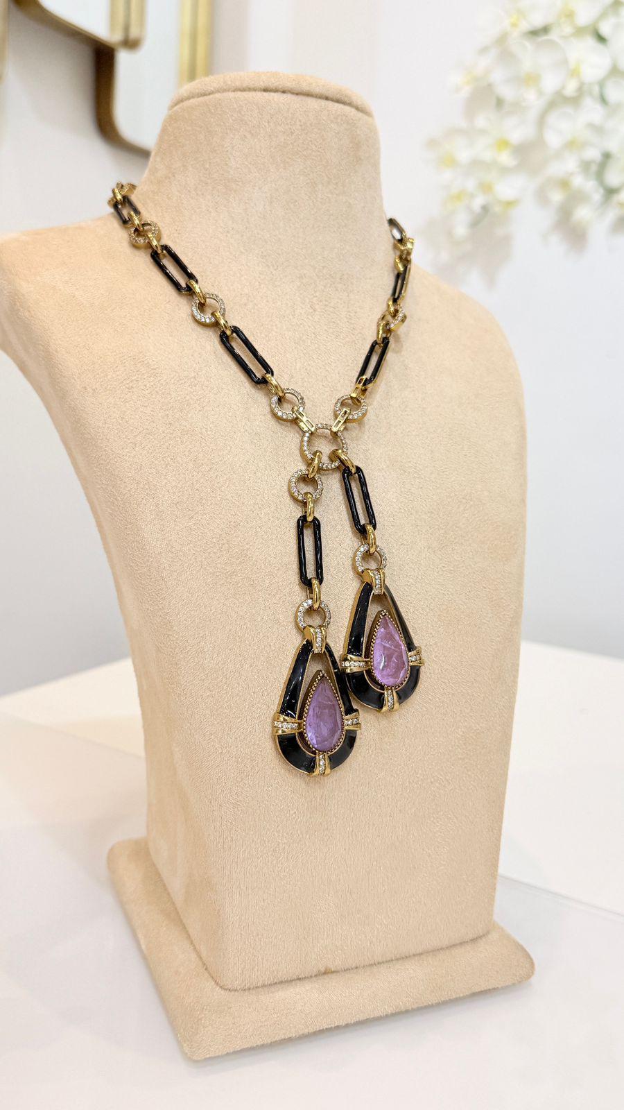 Black and Pink Teardrop Pendant Necklace and Earrings Set