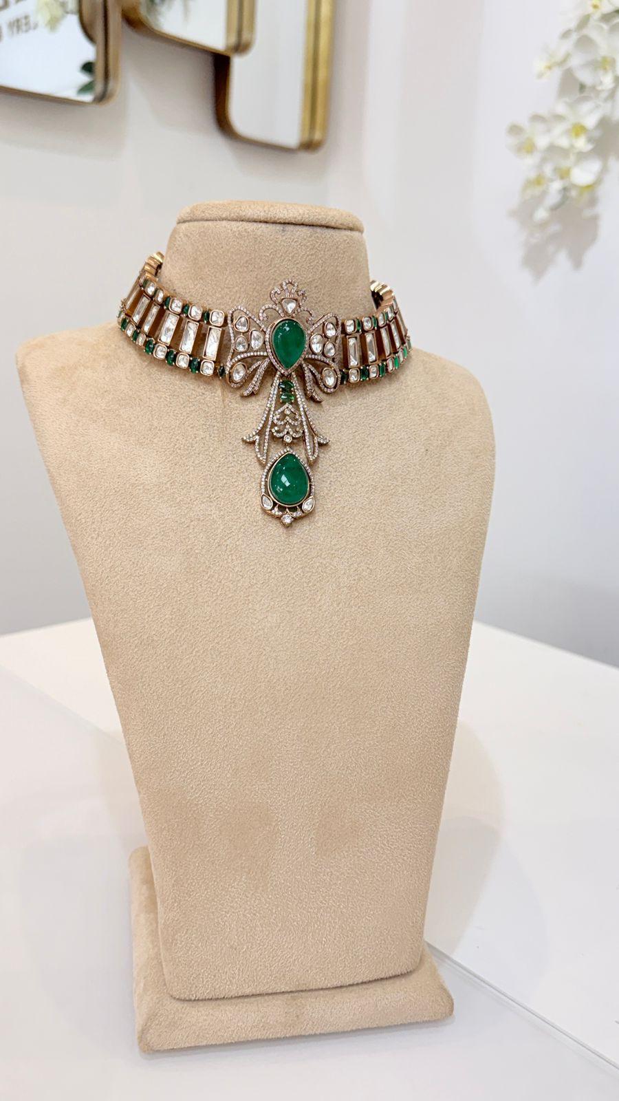 Emerald Green Stone Choker Necklace and Earrings Set