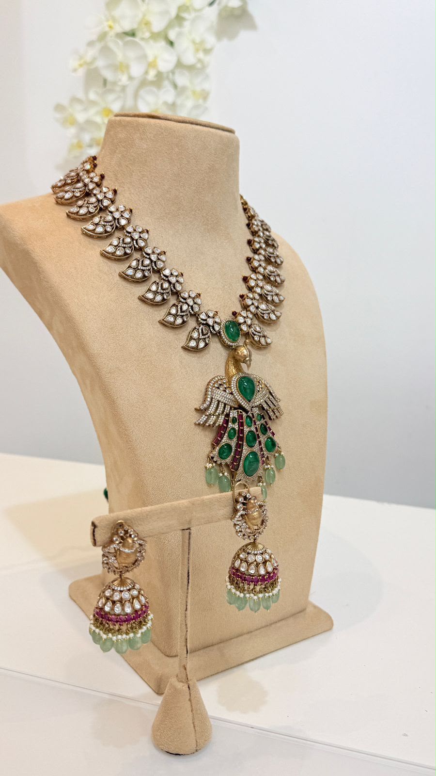 Emerald Green Kundan Style Bridal Necklace and Earrings Set