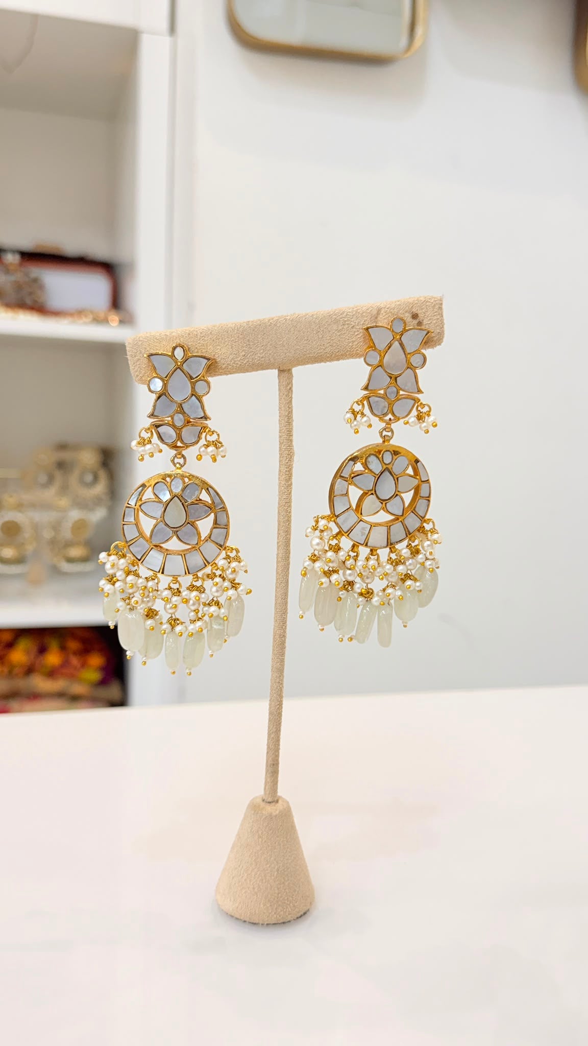 Gold-Tone Mirror Kundan Choker Set with Pearl Bead Earrings & Tikka