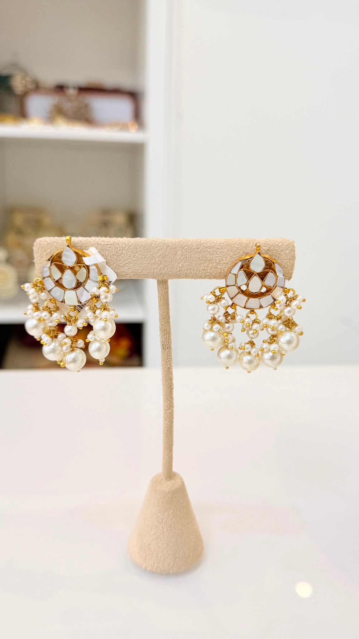 Gold-Tone Floral Kundan Choker Set with Pearl Cluster Earrings