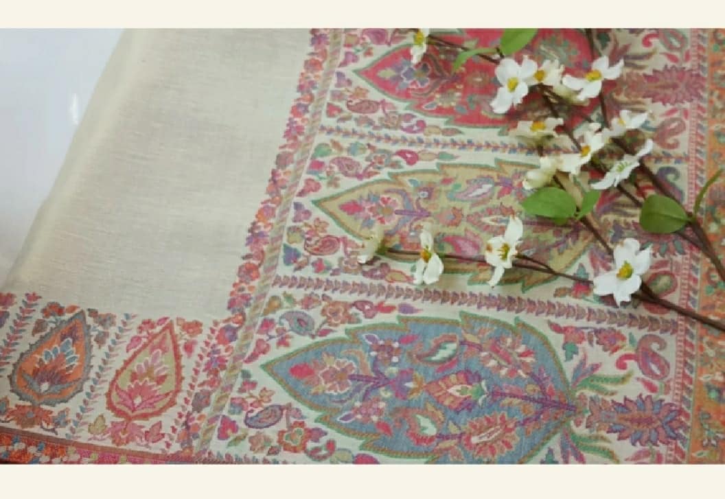 Off-White Semi-Pashmina Shawl with Traditional Kalamkari Print Border