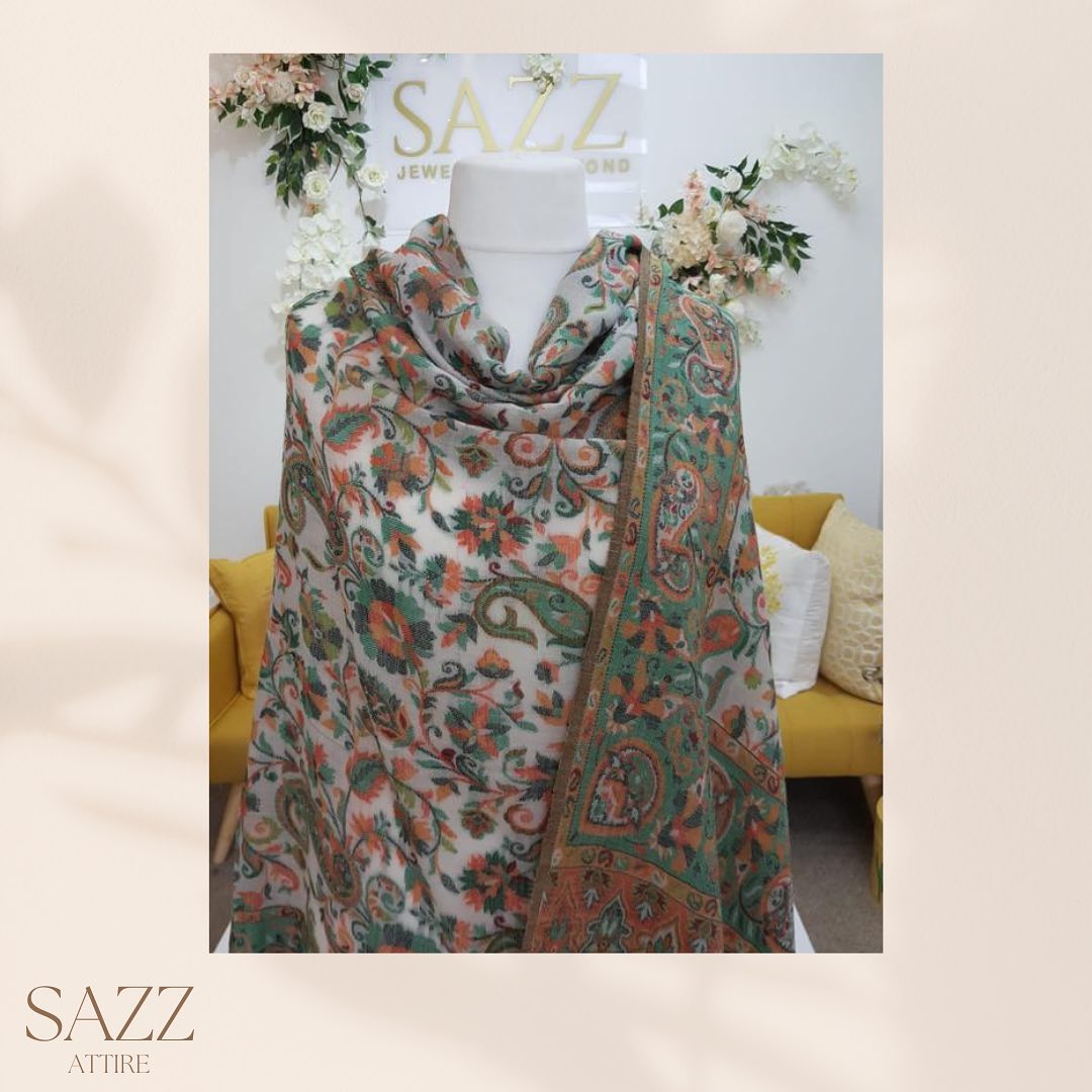 Ivory & Sage Green Floral Paisley Pashmina Style Wrap