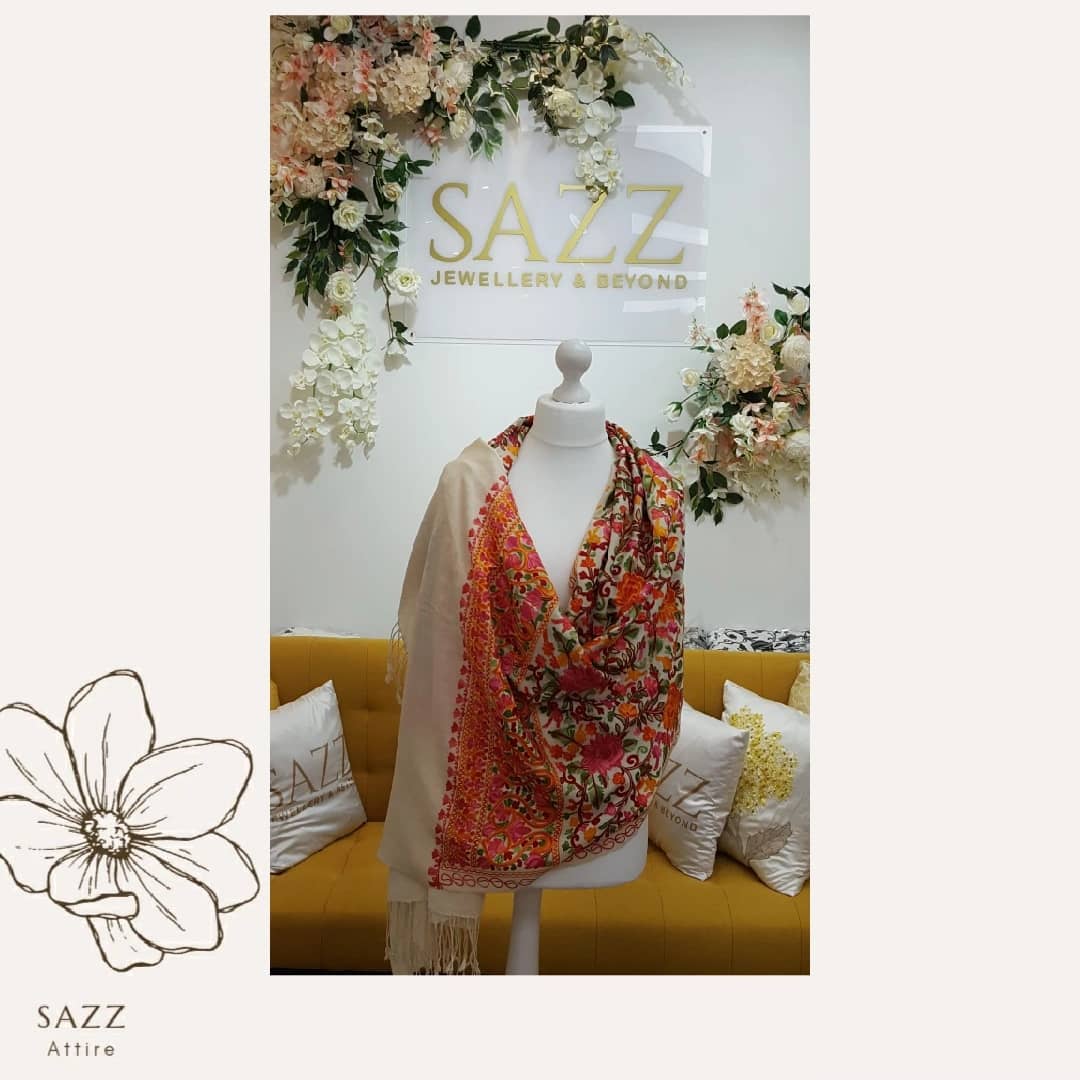 Ivory Kashmiri-Style Floral Embroidered Shawl