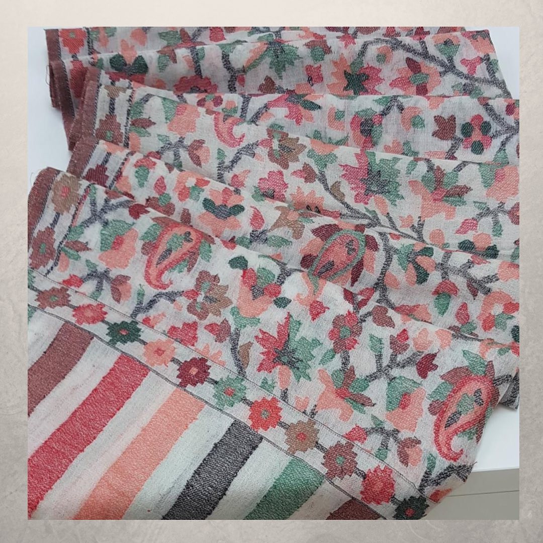 Reversible Kani Weave Shawl with Pastel Floral and Paisley Patterns