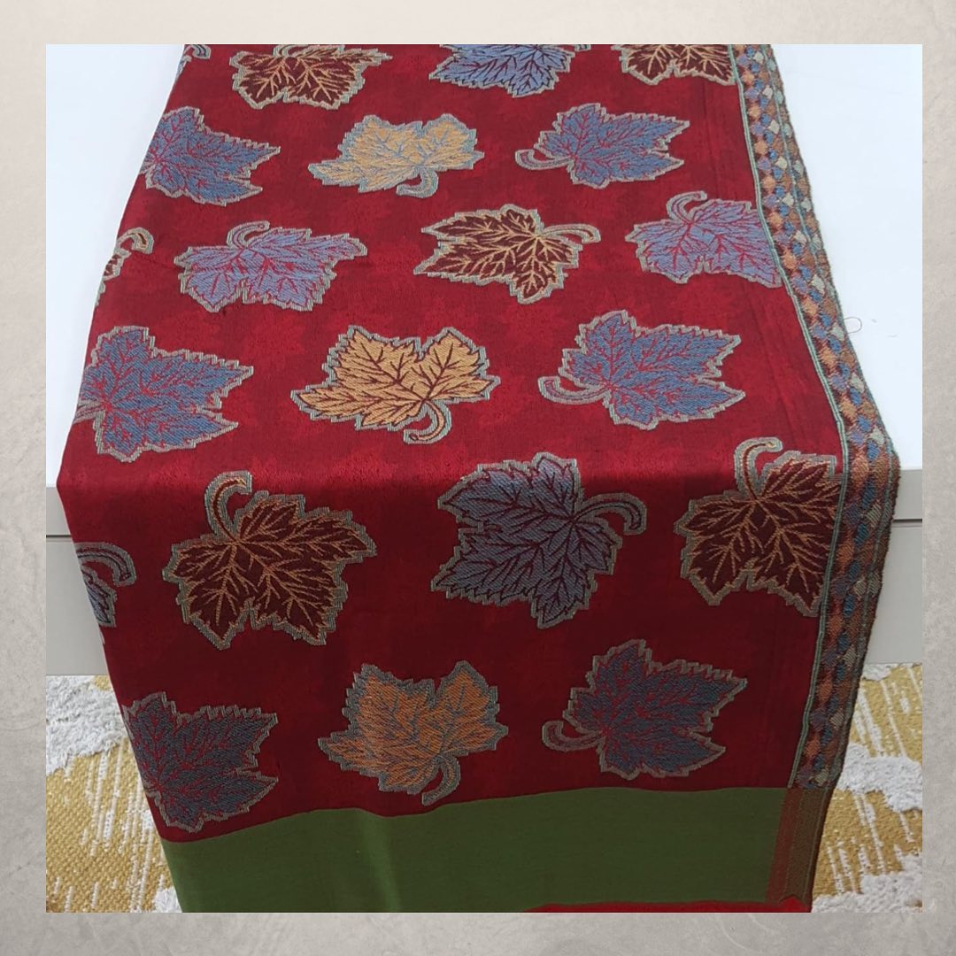 Deep Red Chinar Leaf Jacquard Wool Shawl with Green Contrast Border