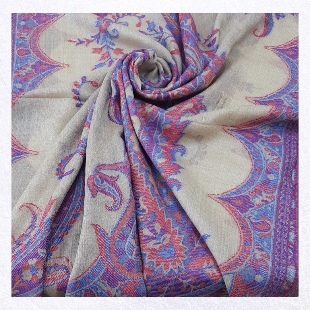 Soft Lavender & Rose Pink Paisley Pashmina-Style Wrap