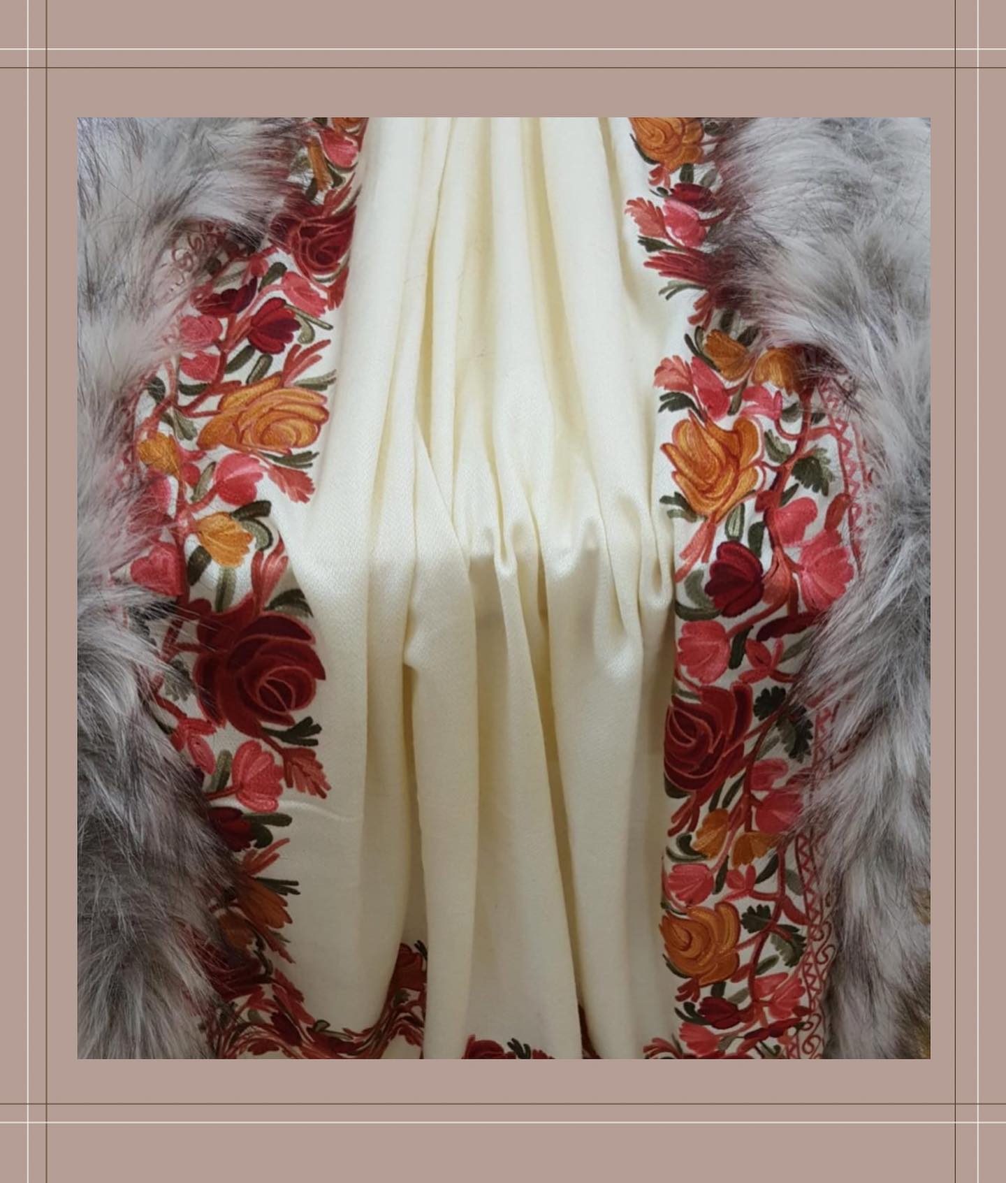 Elegant Cream Wool Shawl with Rose Embroidery and Faux Fur Trim